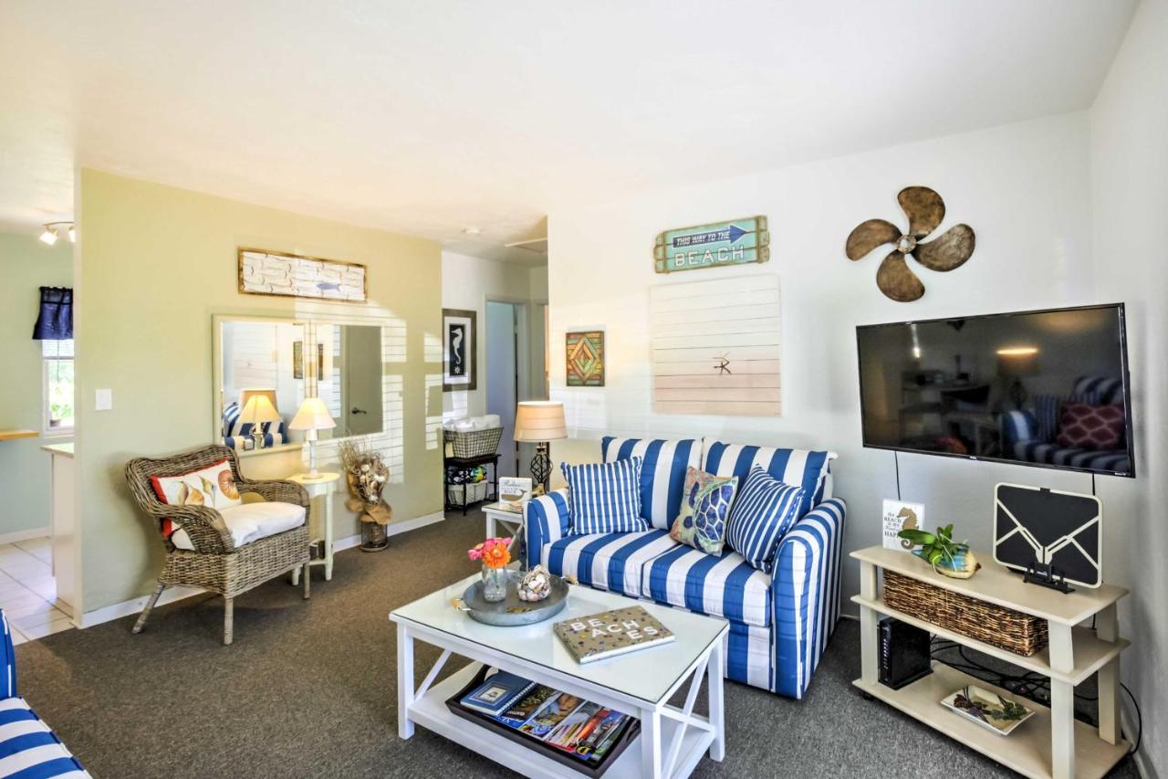 New Smyrna Beach Abode With Fire Pit, Walk To Beach! Luaran gambar